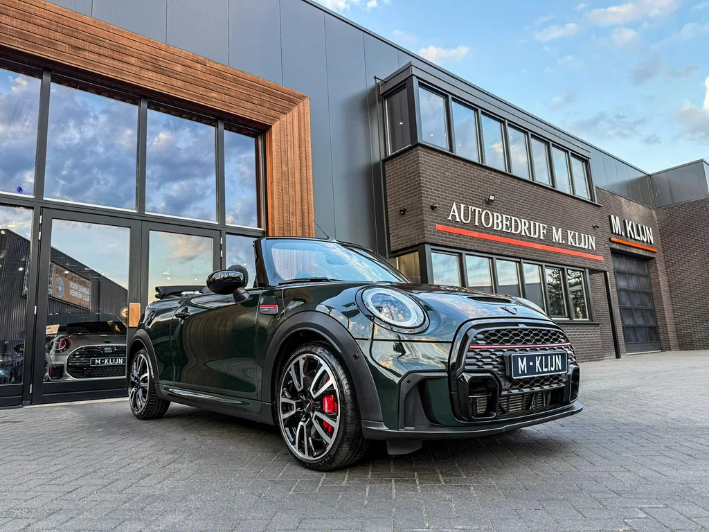 MINI John Cooper Works (2024) — foto 1