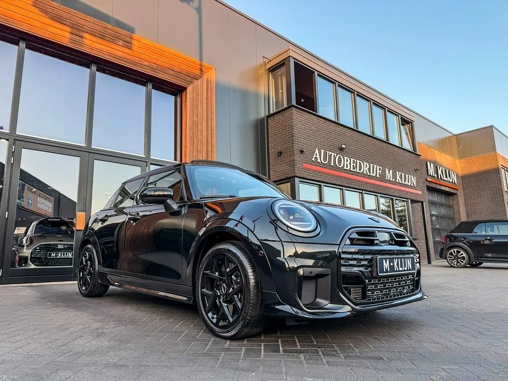 MINI Cooper (2025) — foto 1