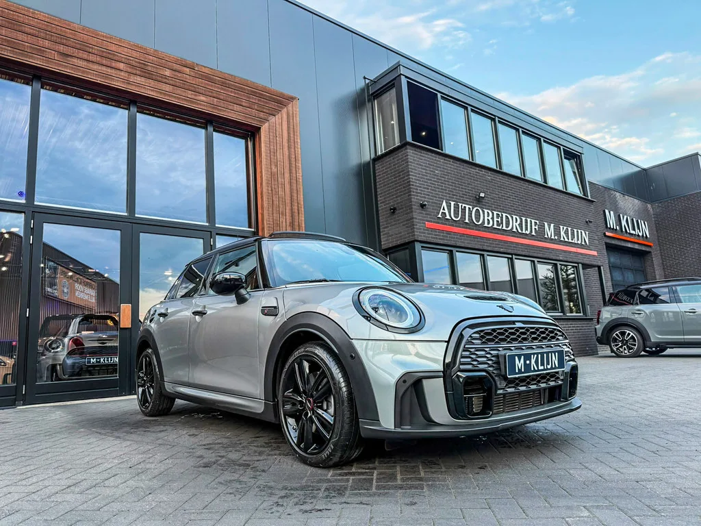 MINI Cooper S (2023) — foto 1