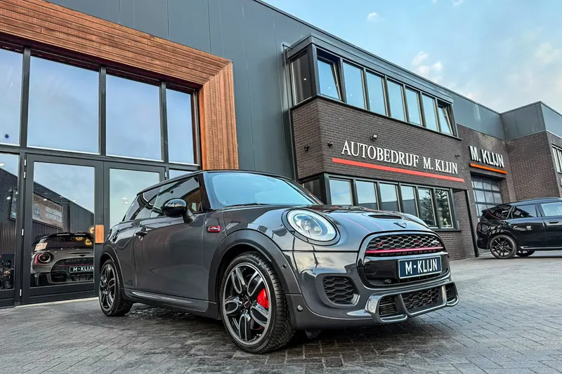 MINI John Cooper Works (2016)