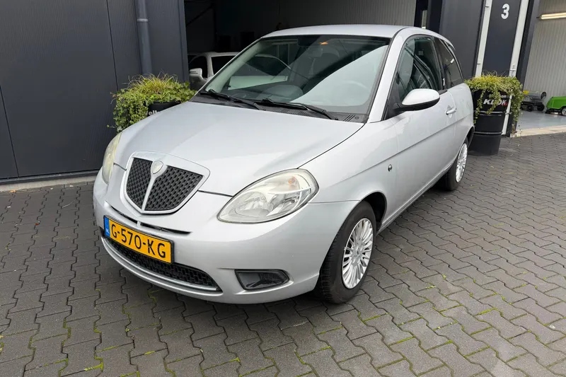 Lancia Ypsilon (2007)