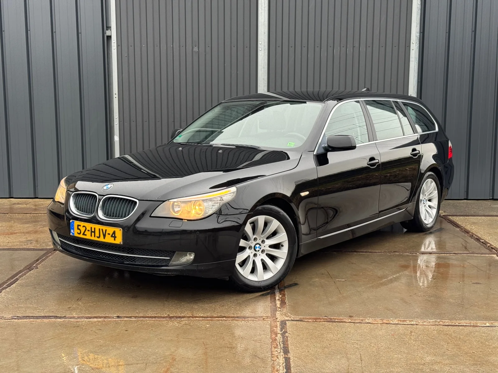 BMW 5-Serie (2009) — foto 1