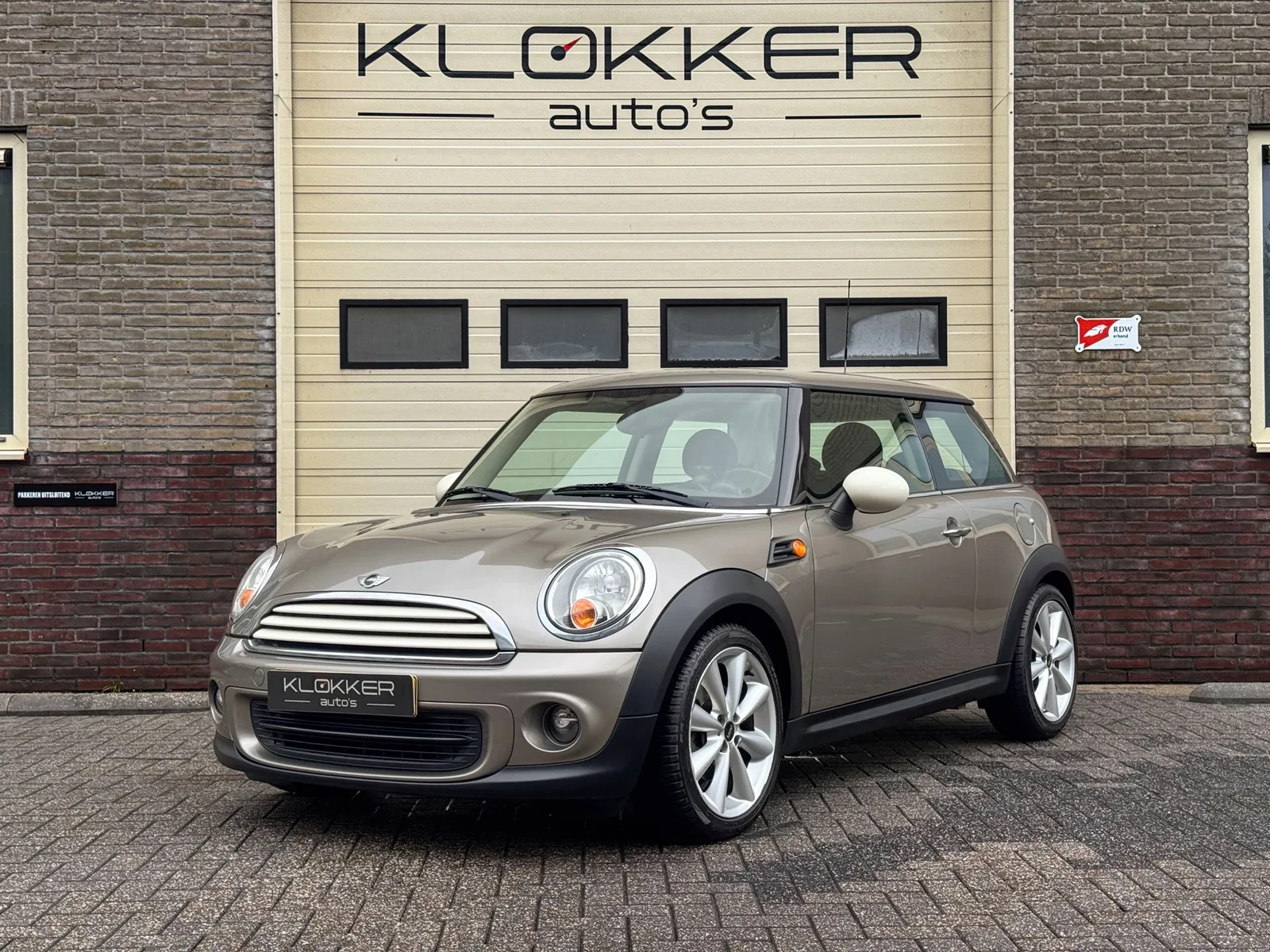 MINI One (2012) — foto 1