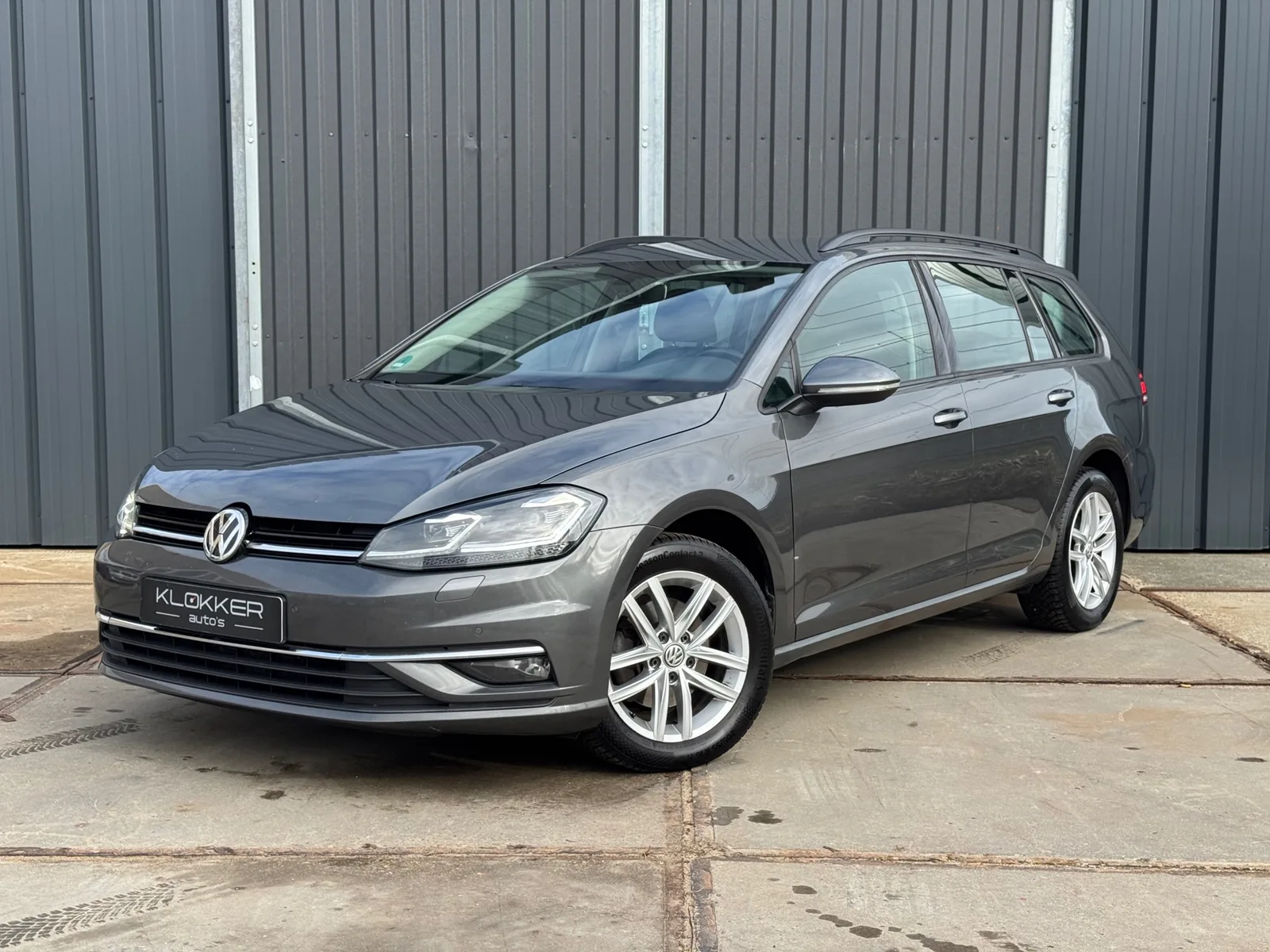 Volkswagen Golf (2018) — foto 1