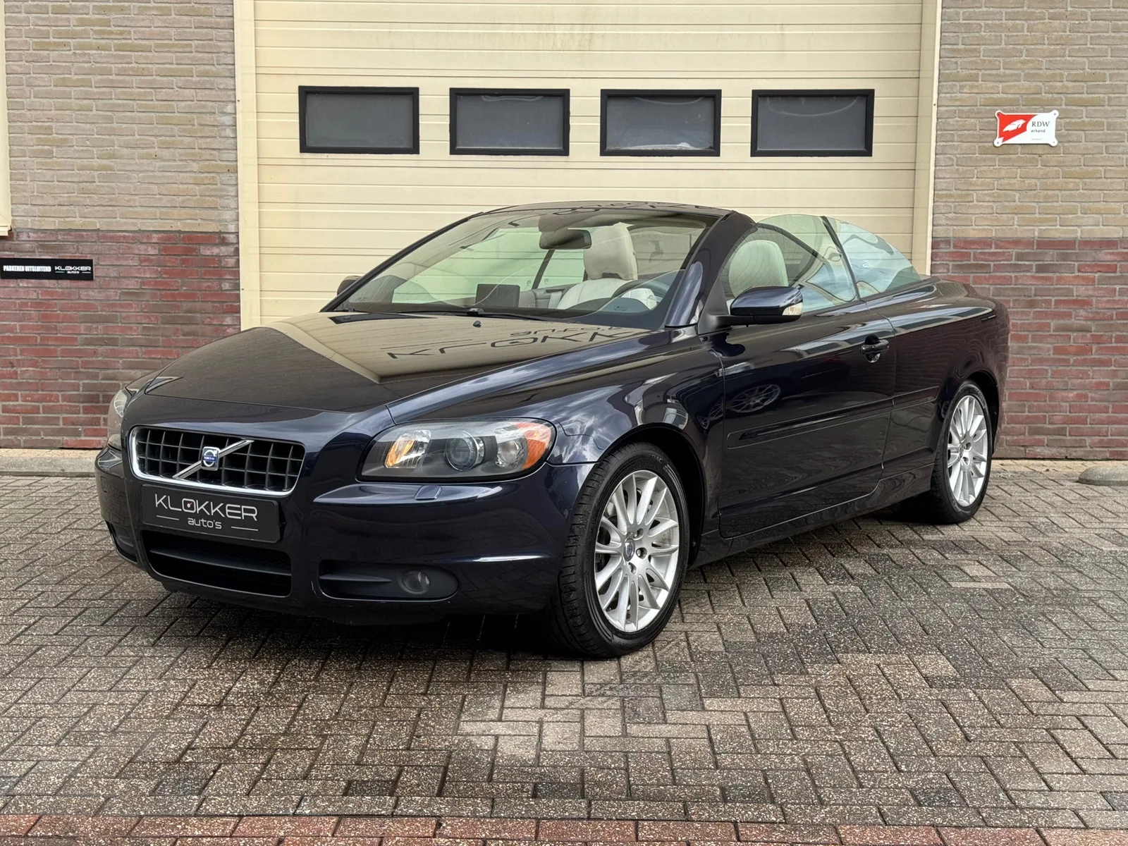 Volvo C70 (2007) — foto 1