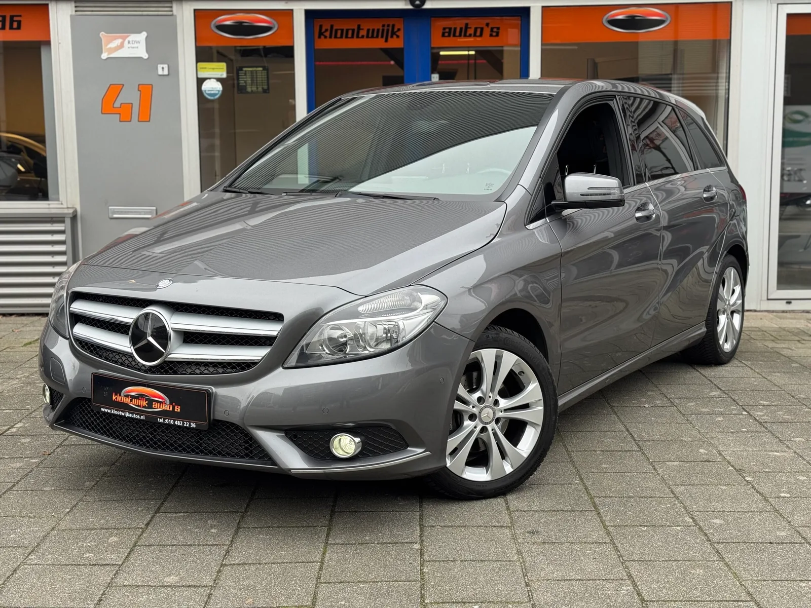 Mercedes-Benz B-Klasse (2013) — foto 1