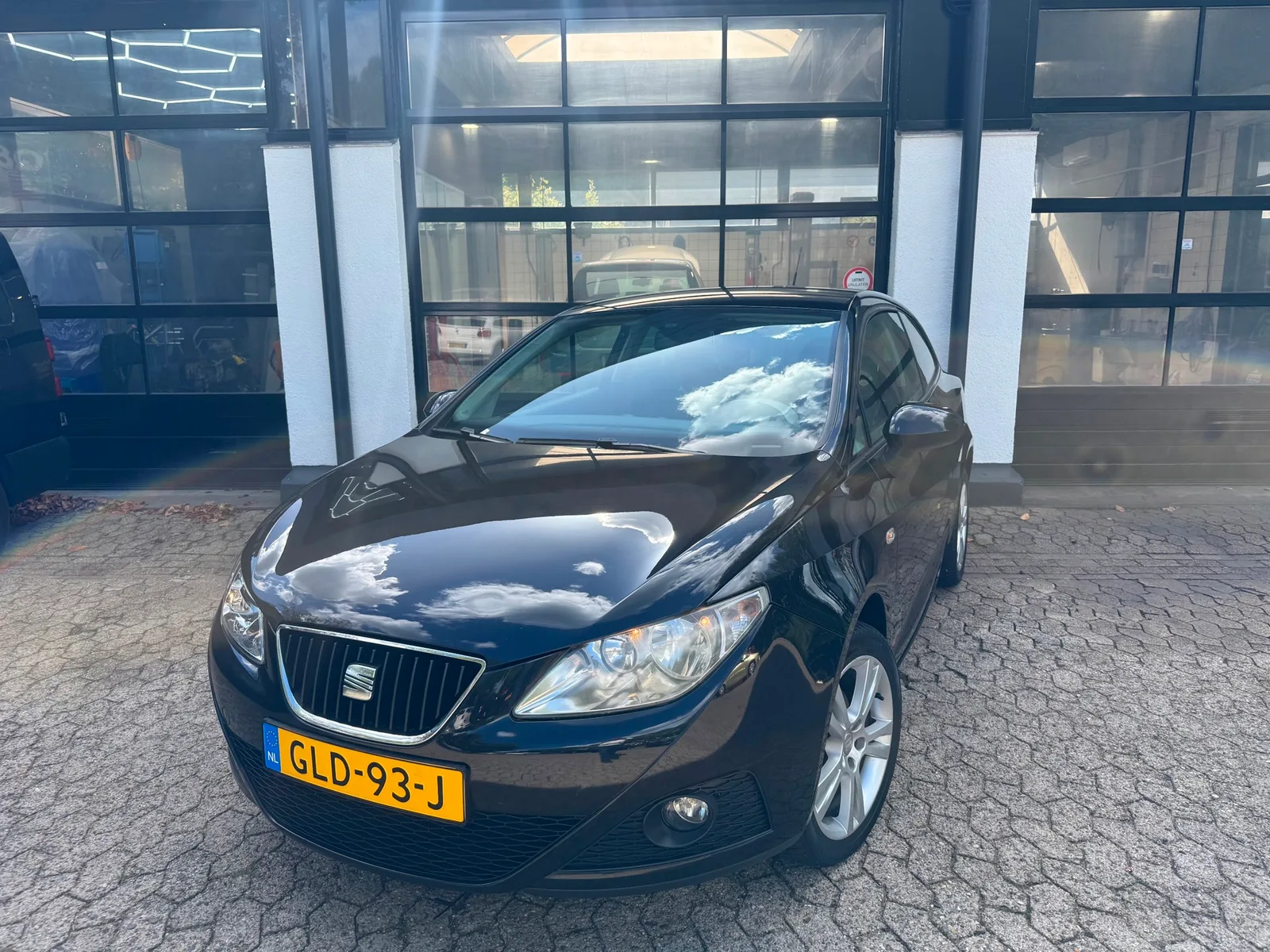 SEAT Ibiza (2011) — foto 1