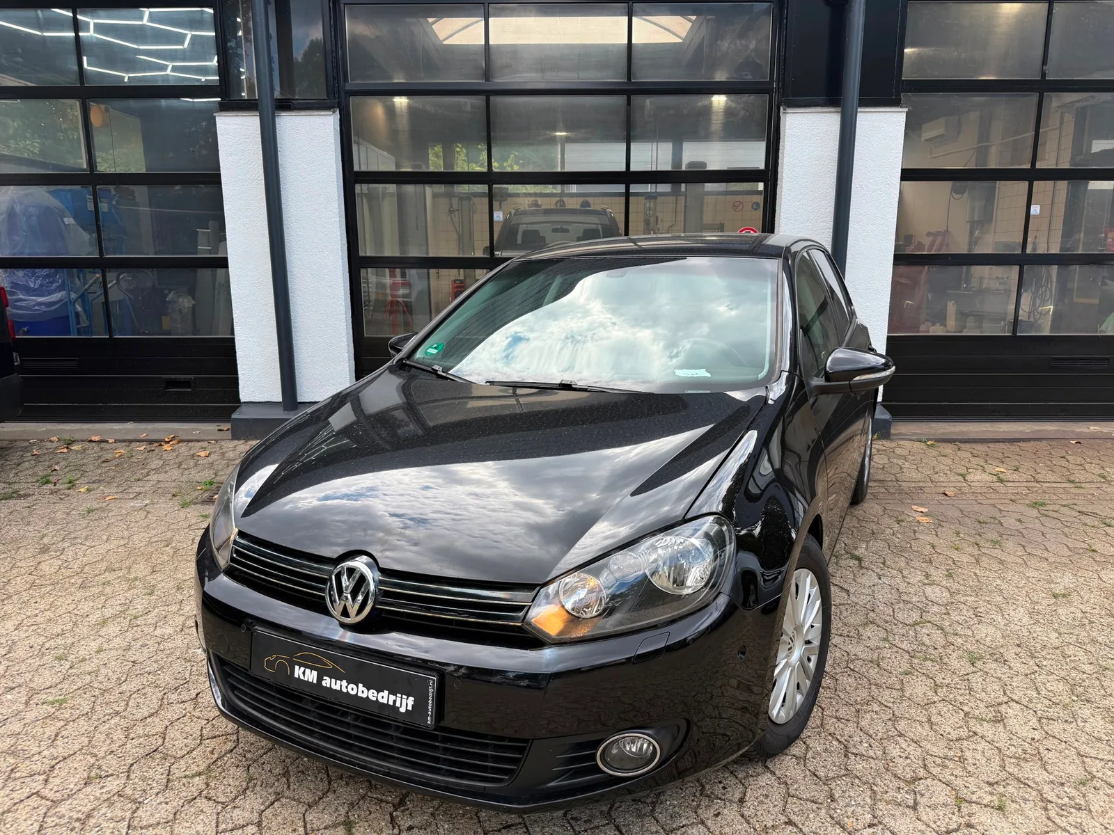 Volkswagen Golf (2010) — foto 1