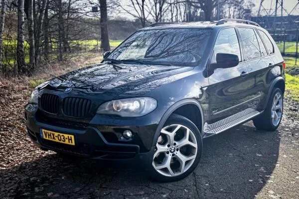 BMW X5 (2008) — foto 1
