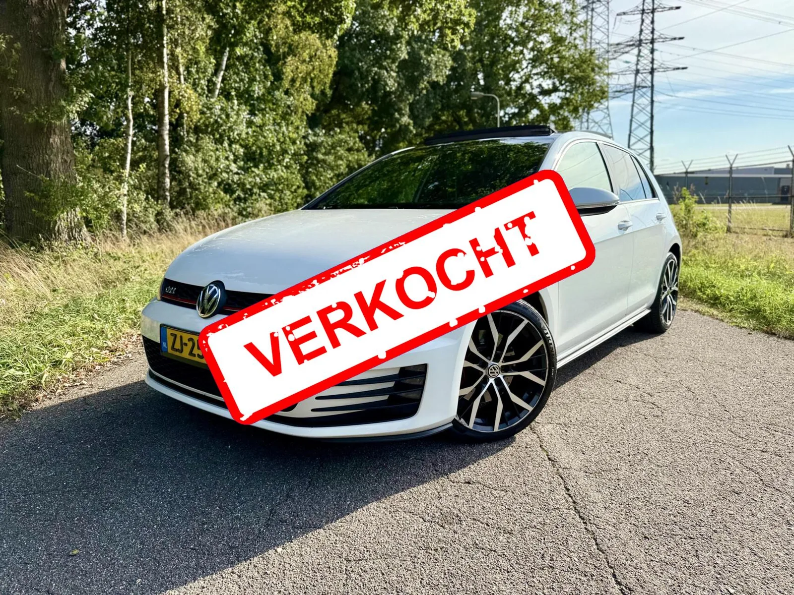 Volkswagen Golf (2015) — foto 1