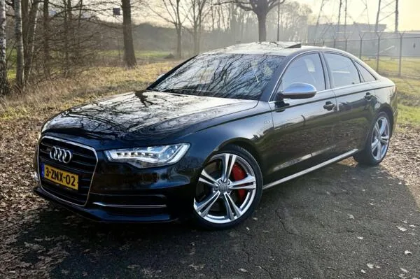 Audi S6 (2015) — foto 1