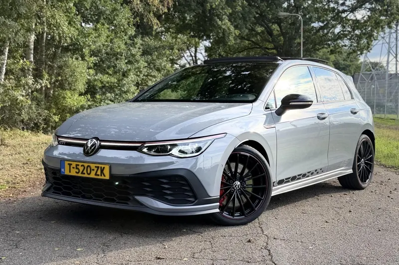 Volkswagen Golf (2022)