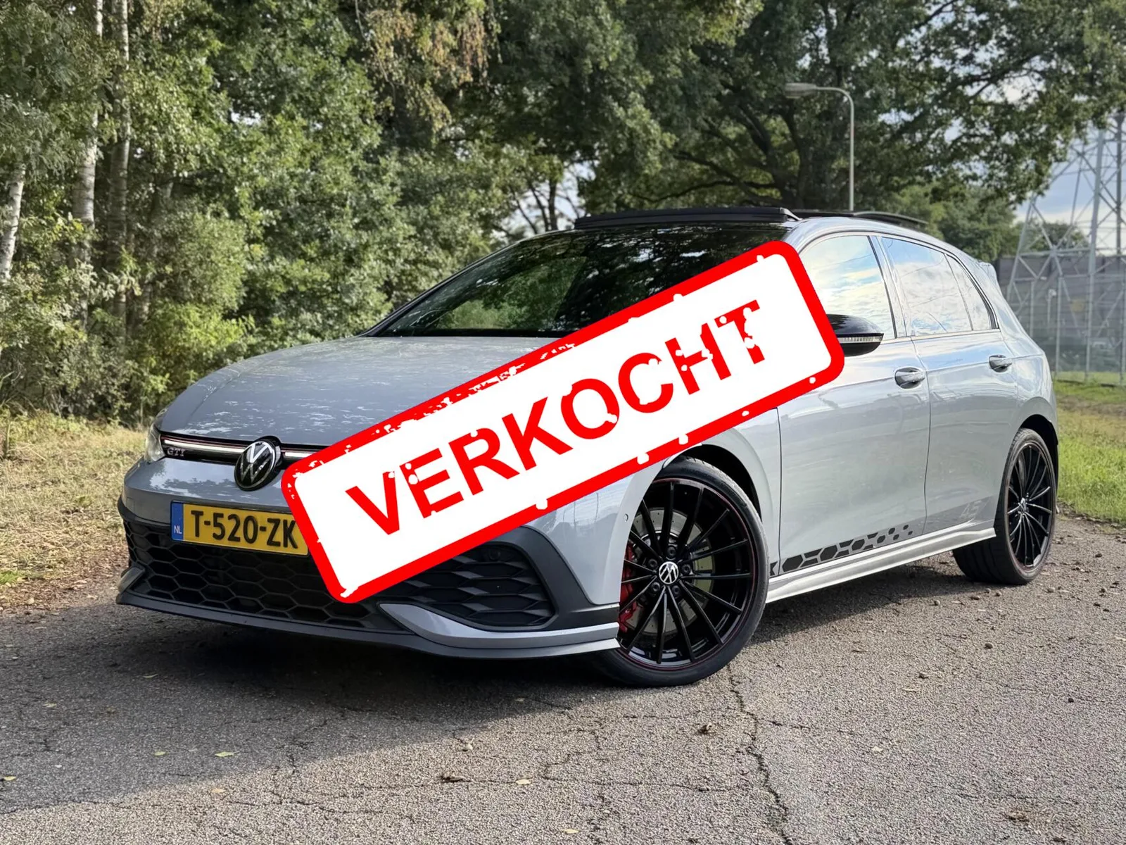 Volkswagen Golf (2022) — foto 1