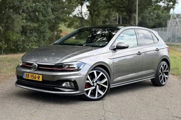 Volkswagen Polo (2018) — foto 1
