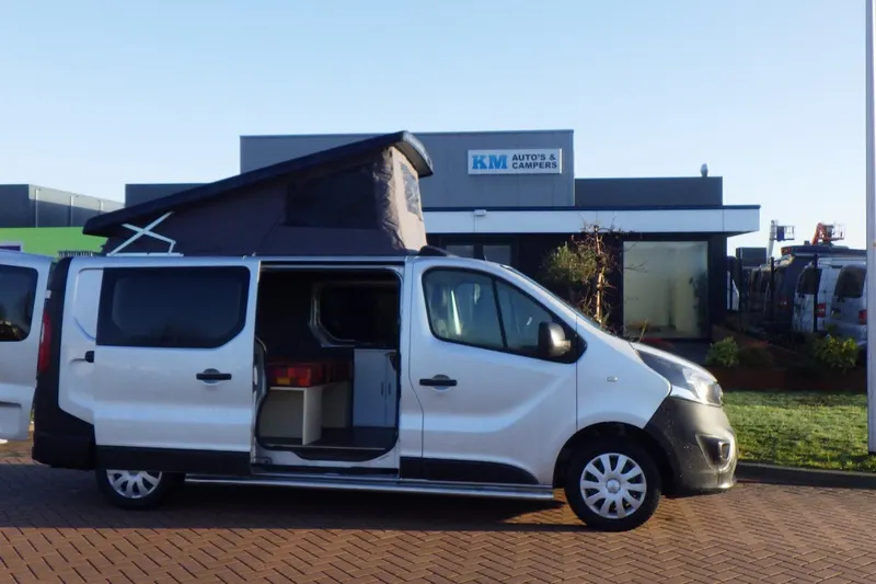 Opel Vivaro (2015)