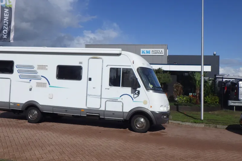 Hymer BM 680 (2003)
