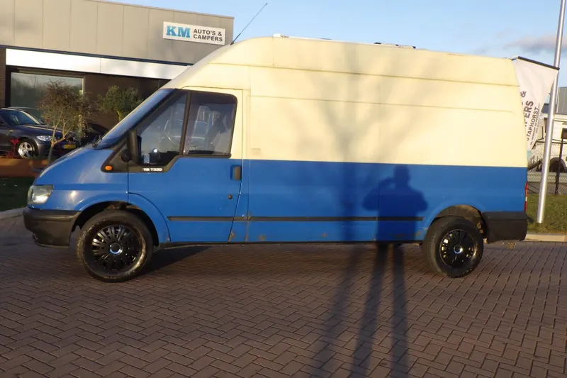 Ford Transit (2005)