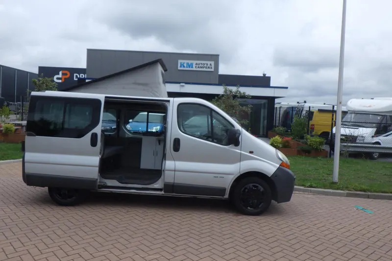 Renault Trafic (2002)