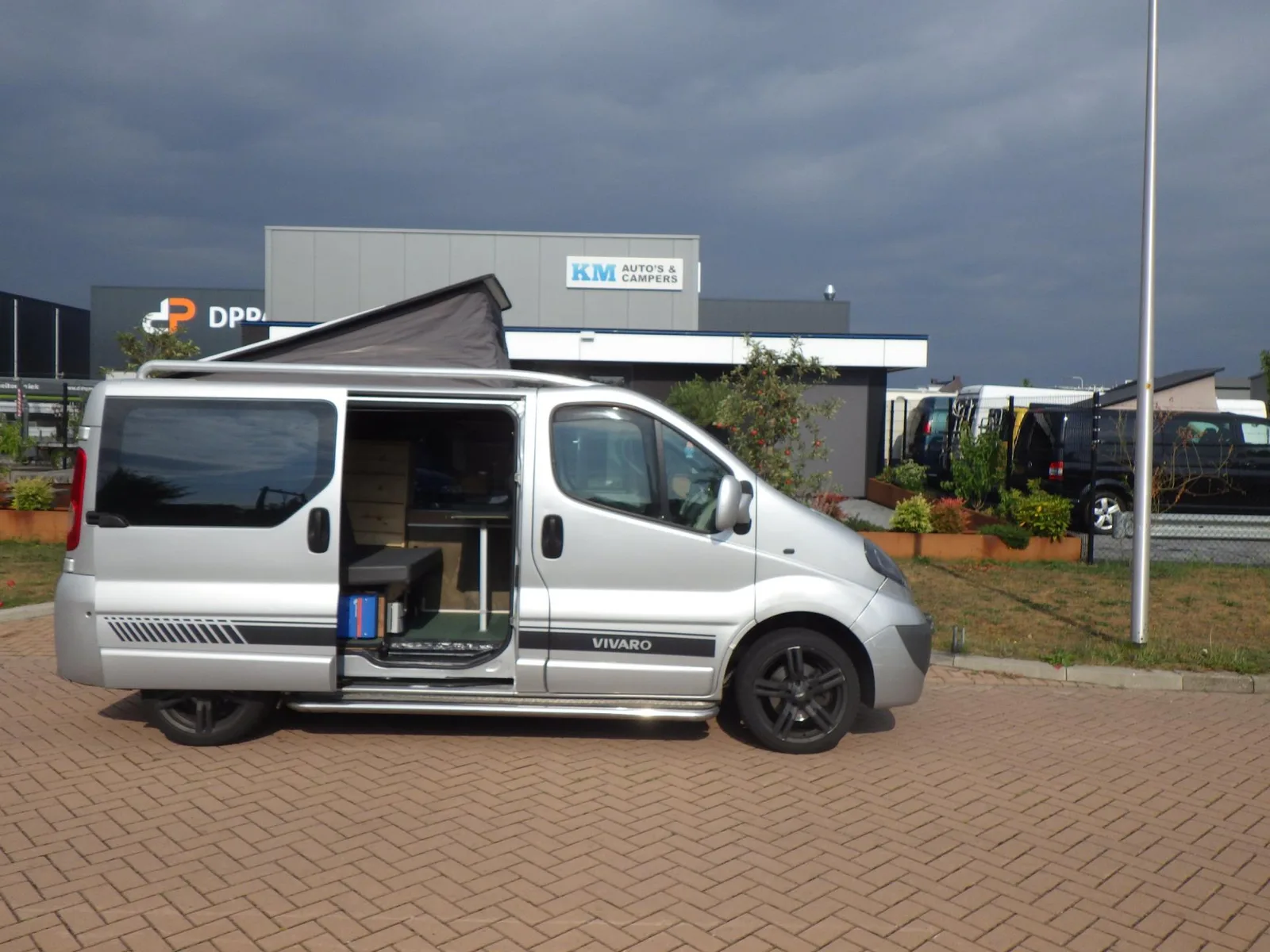 Opel Vivaro (2007) — foto 1