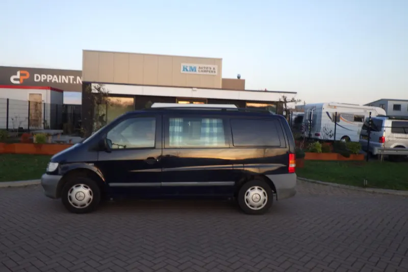 Mercedes-Benz Vito (2002)