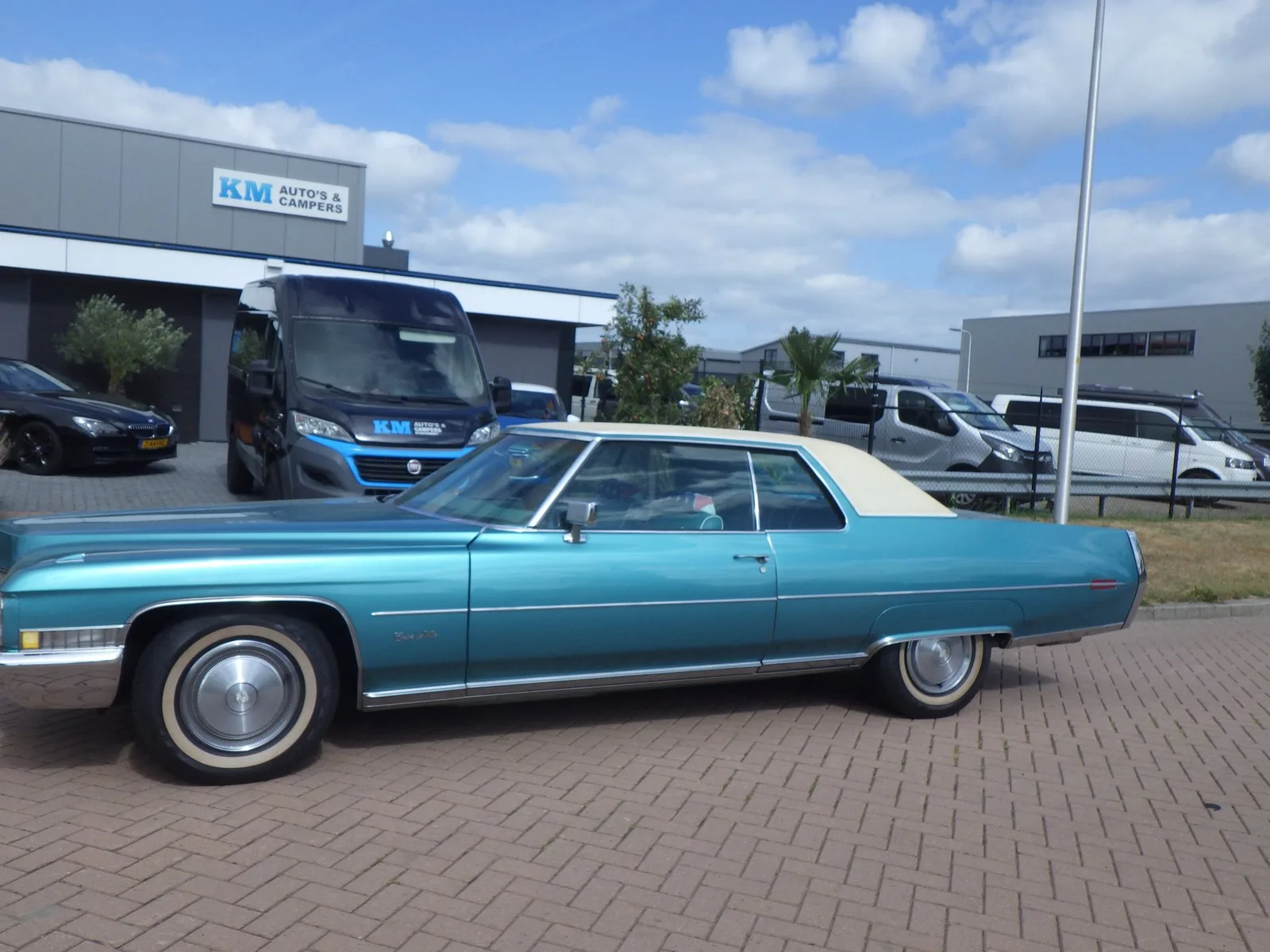 Cadillac De Ville (1971) — foto 1