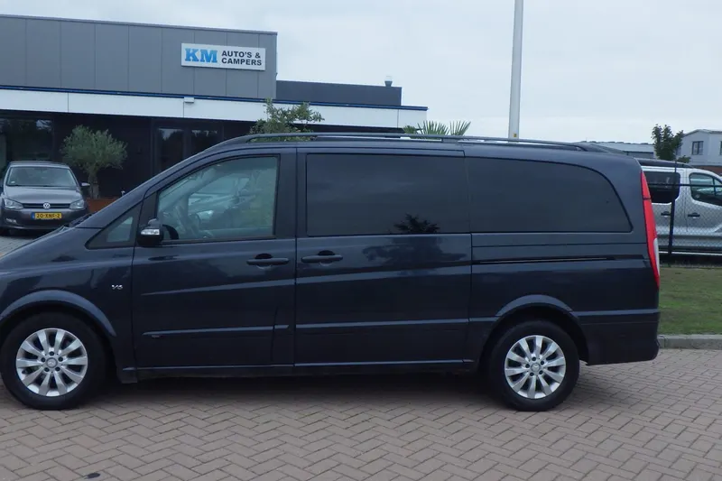 Mercedes-Benz Viano (2007)
