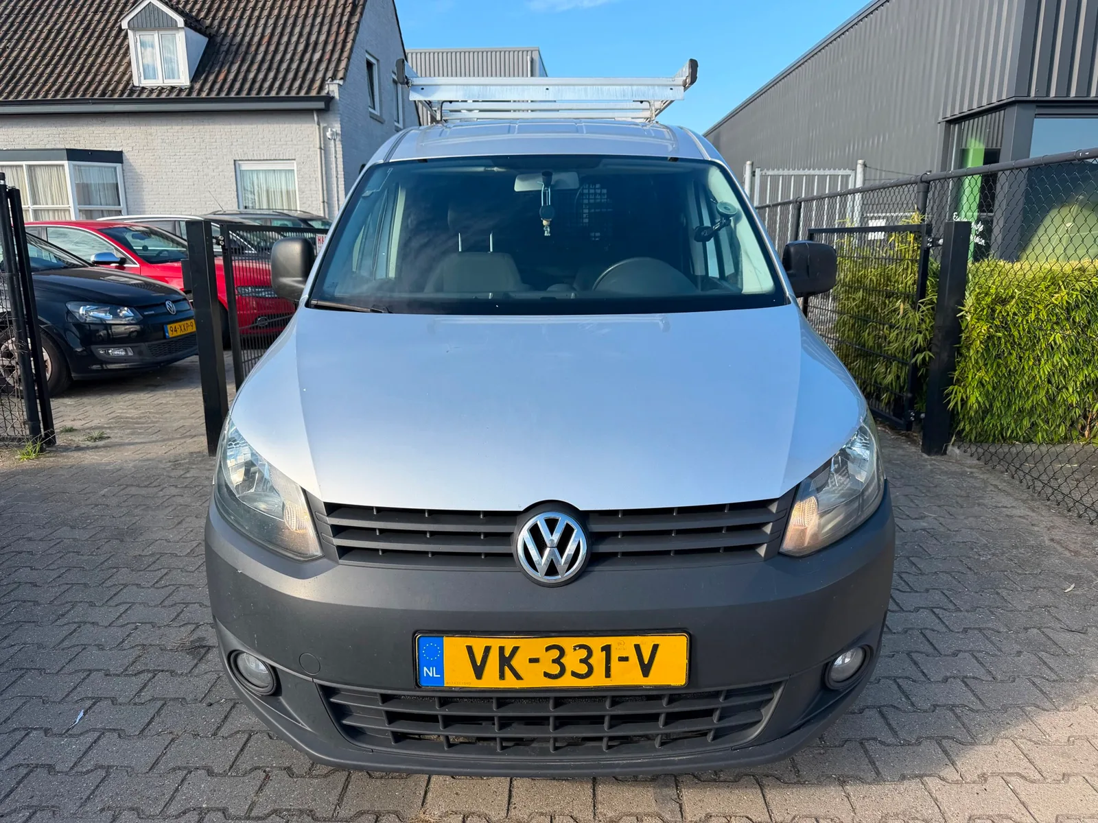 Volkswagen Caddy (2014) — foto 1