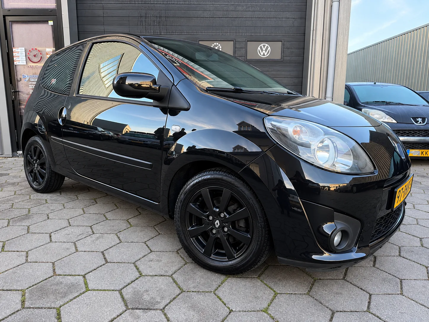 Renault Twingo (2011) — foto 1