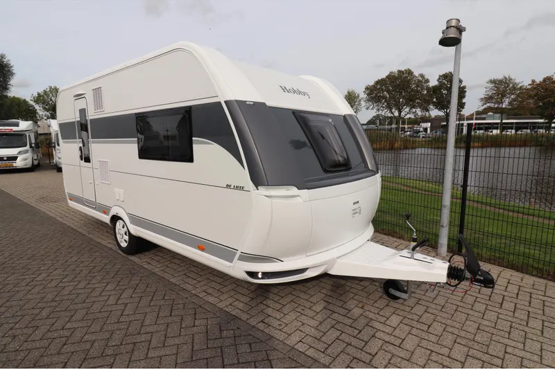 Hobby De Luxe (2026)