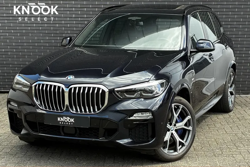BMW X5 (2021)