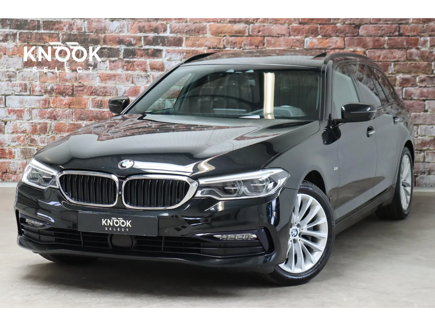 BMW 5-Serie (2017) — foto 1