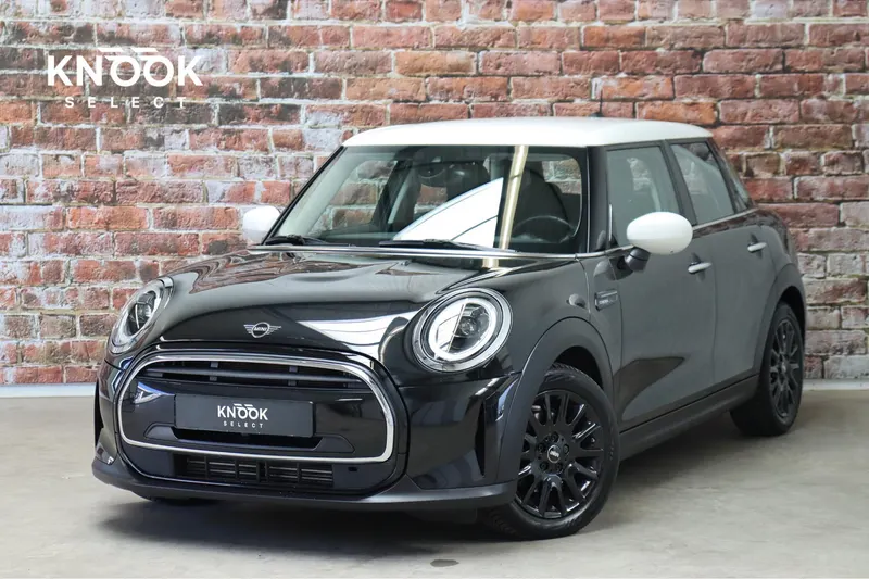 MINI Cooper (2023)
