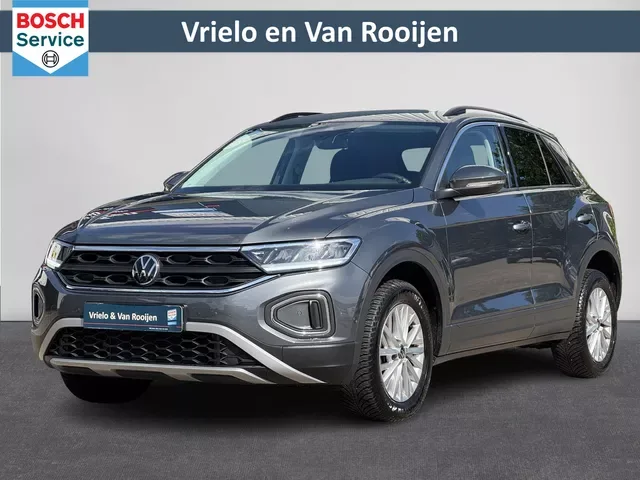 Volkswagen T-Roc (2025) — foto 1