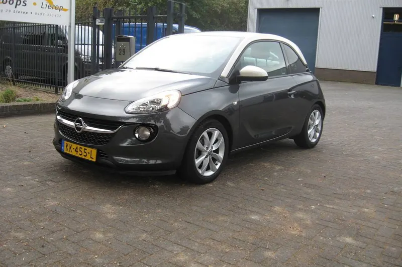 Opel Adam (2016)