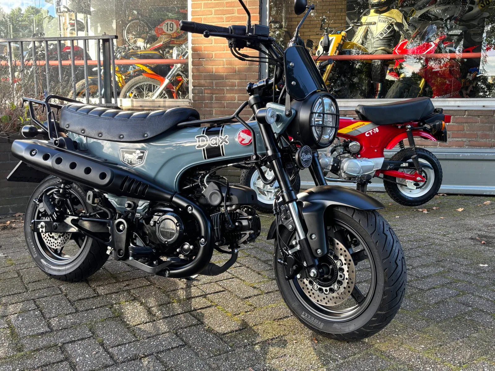 Honda ST 125 Dax (2023) — foto 1