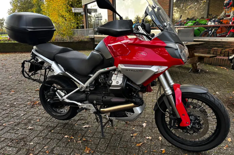 Moto Guzzi Stelvio (2009)