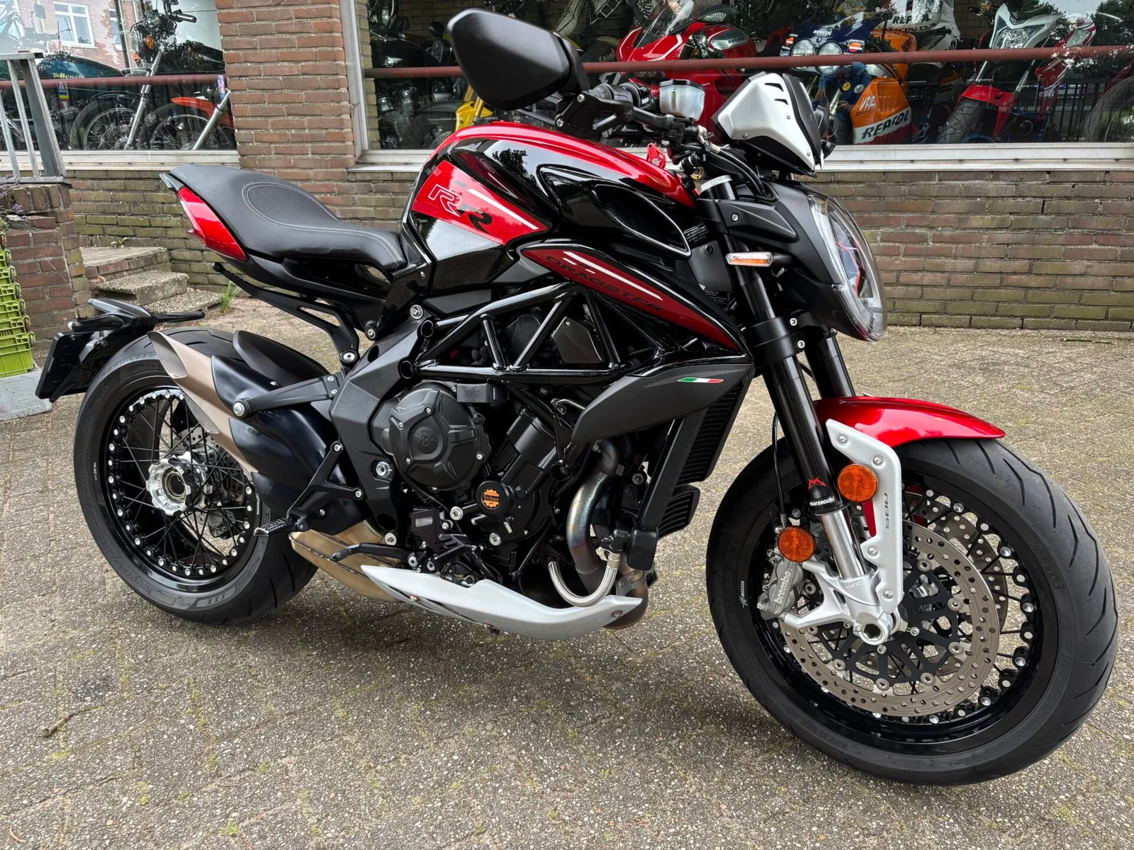 MV Agusta Dragster (2024) — foto 1
