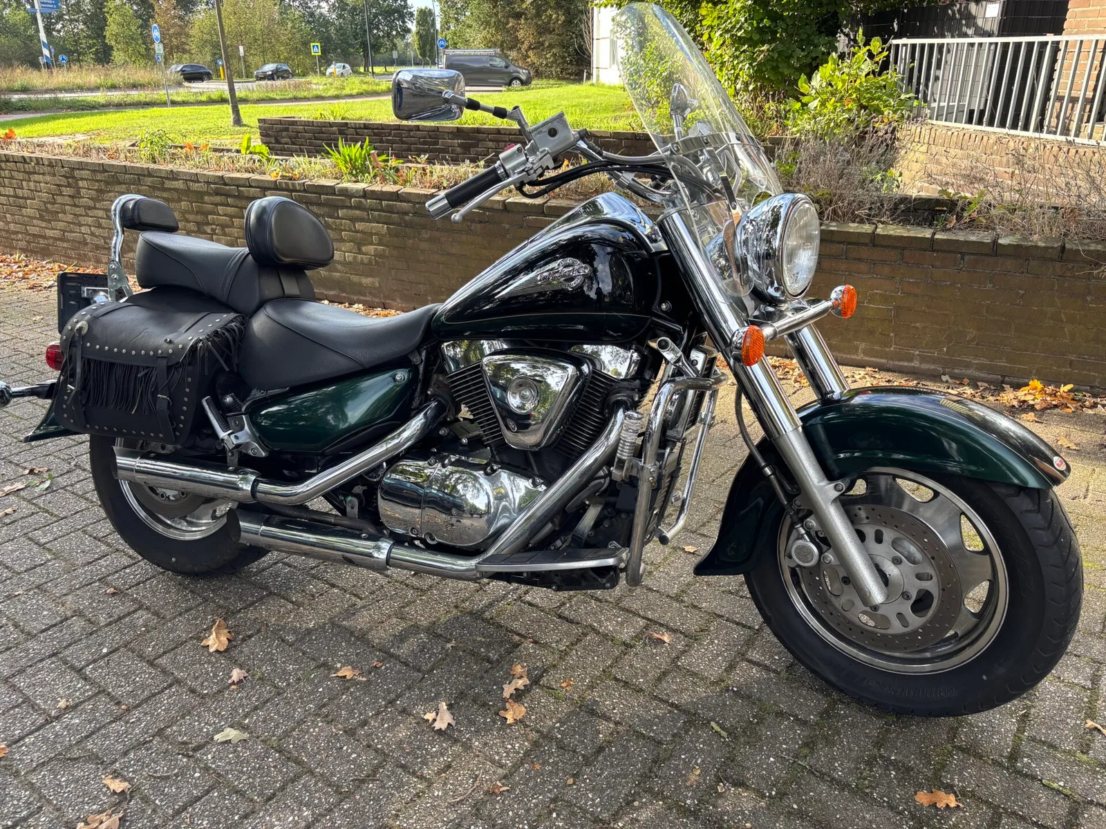 Suzuki VL 1500 Intruder (2000) — foto 1
