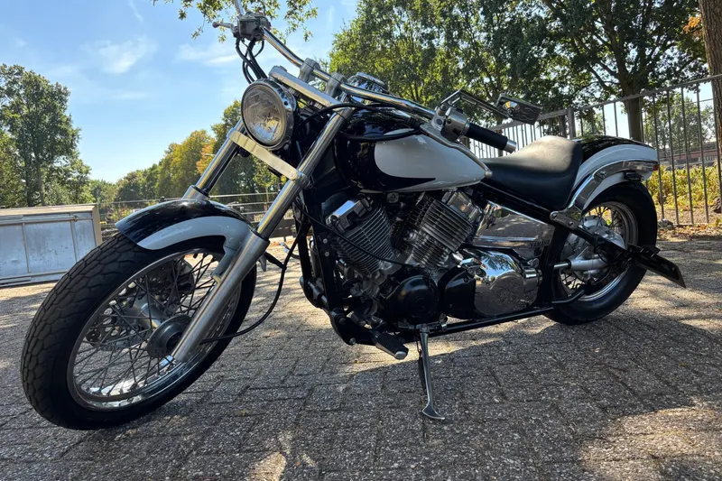Yamaha Dragstar special custom (1997)