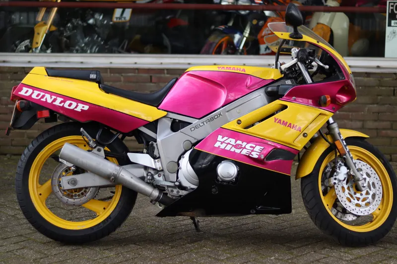 Yamaha FZR 600 (1992)