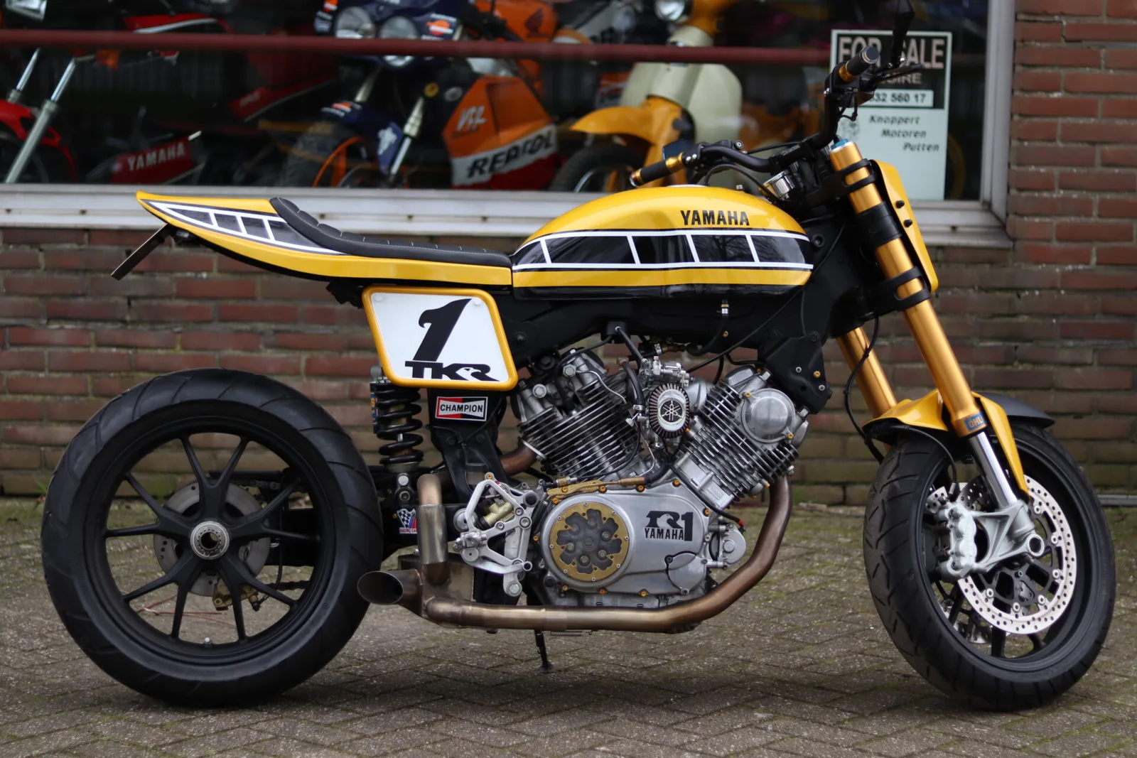 Yamaha XV TRACK Kenny Roberts replica (1986) — foto 1