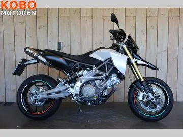 Aprilia Dorsoduro 750 (2009) — foto 1