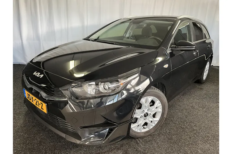 Kia Ceed (2023)
