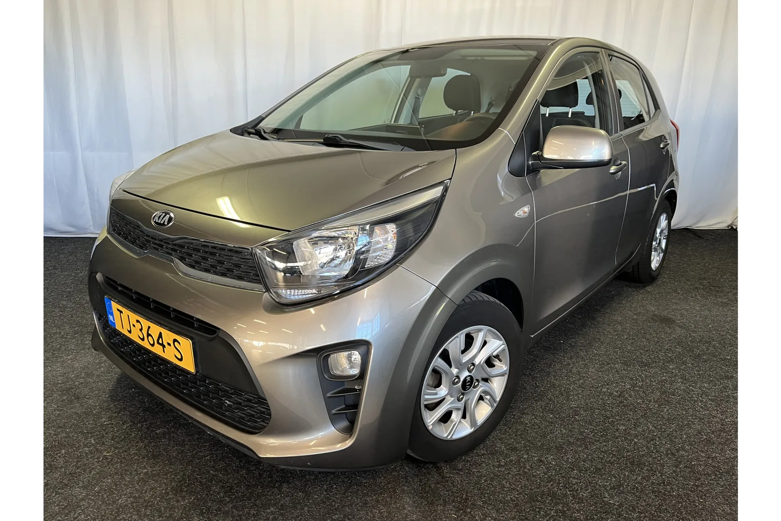 Kia Picanto (2018) — foto 1