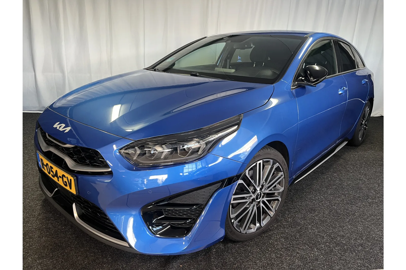 Kia ProCeed (2022) — foto 1