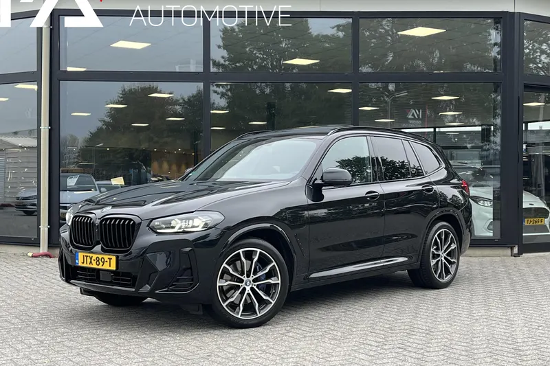 BMW X3 (2023)