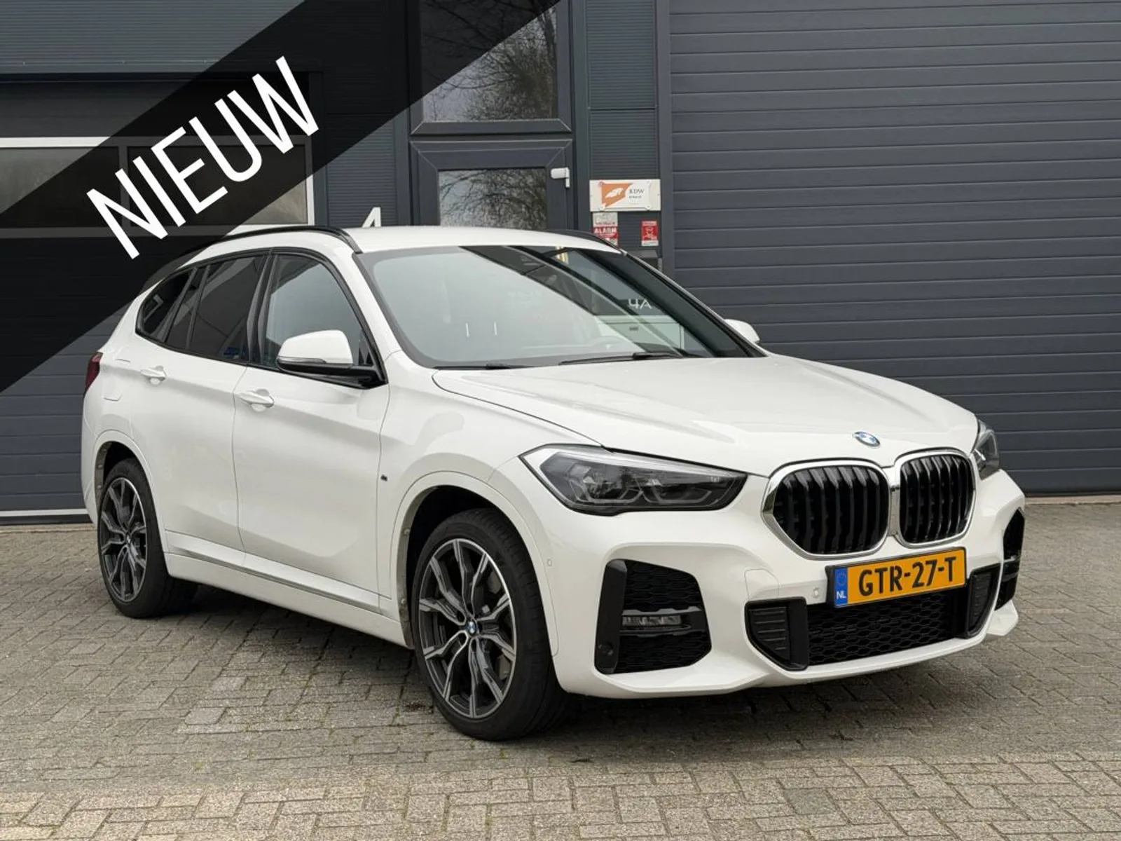 BMW X1 (2021) — foto 1