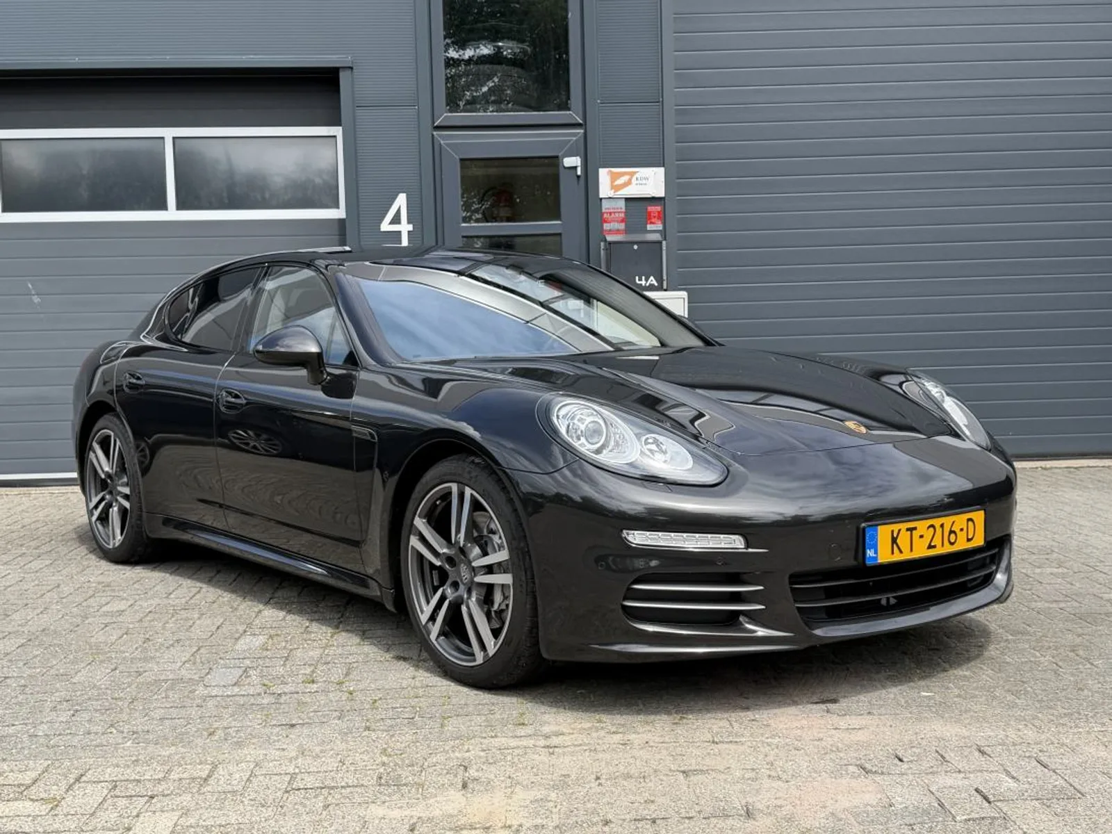Porsche Panamera (2013) — foto 1