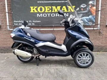 Piaggio MP3 250 (2010) — foto 1