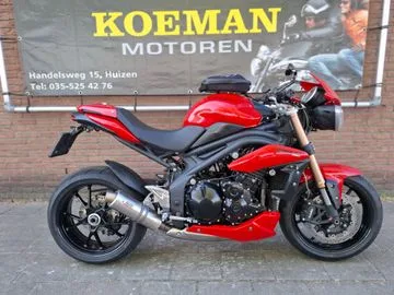 Triumph Speed Triple 1050 (2011) — foto 1